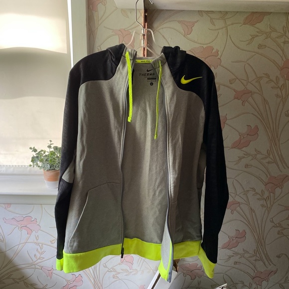 Nike Other - Nike Thermafit Zip Up Reflective Hoodie